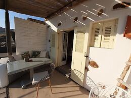 Sea Side Studios & Houses