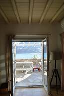 Sea Side Studios & Houses