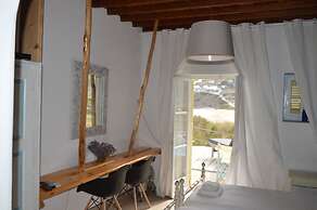 Sea Side Studios & Houses