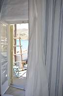 Sea Side Studios & Houses