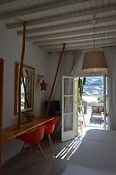 Sea Side Studios & Houses