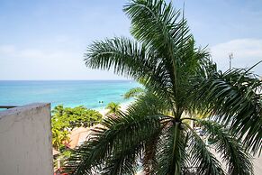 Sky Lounge Beach Studio At Monego Bay Club Resort