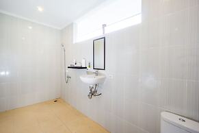 Nyuh Gading Home Stay Lembongan