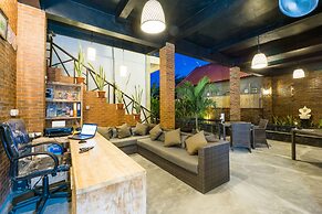 Nyuh Gading Home Stay Lembongan