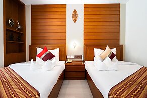 Baan Sukhumvit Soi 18