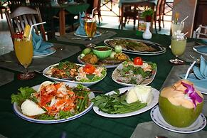 Samroiyod Holiday Resort