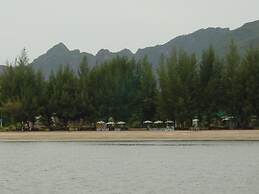 Samroiyod Holiday Resort