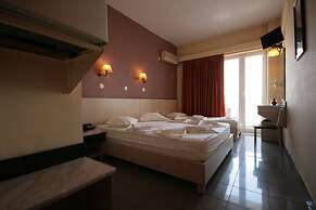 Dimitris Paritsa Hotel