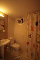 Dimitris Paritsa Hotel