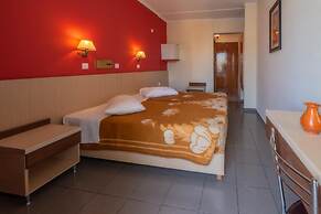 Dimitris Paritsa Hotel