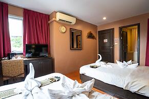 Baan Sukhumvit Soi 20