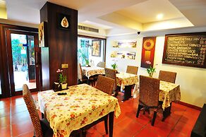 Baan Sukhumvit Soi 20