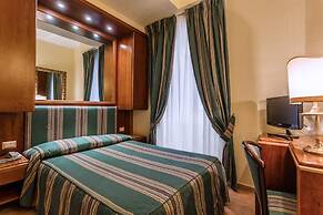 Raeli Hotel Archimede