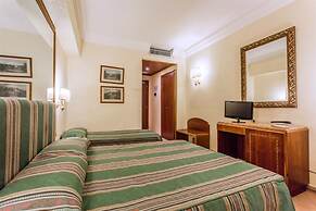 Raeli Hotel Archimede