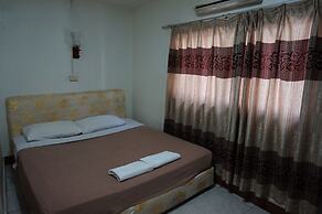 Mixok Guesthouse