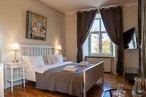 Danylo Inn