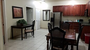 Crossroads Inn & Suites