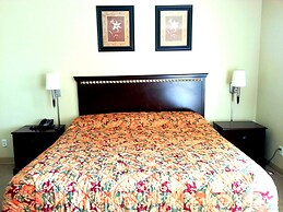 Crossroads Inn & Suites