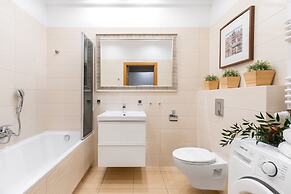 Old Town by Welcome Apartment