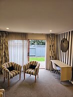Asure Destiny on Fitzherbert Motel