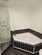 Asure Destiny on Fitzherbert Motel