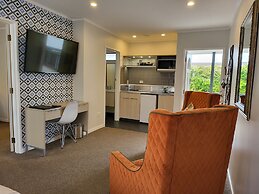 Asure Destiny on Fitzherbert Motel