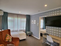 Asure Destiny on Fitzherbert Motel
