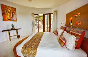 Floating Leaf Eco-Luxury Retreat