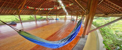 Floating Leaf Eco-Luxury Retreat