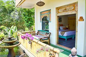 Floating Leaf Eco-Luxury Retreat