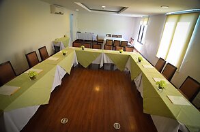 Hotel Kamana Sanctuary Resort and Spa