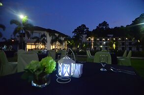 Hotel Kamana Sanctuary Resort and Spa