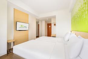 Zest Harbour Bay Batam by Swiss-Belhotel International