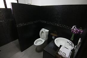 Little Teak Home Stay