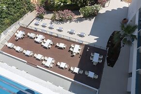 Iliada Beach Hotel