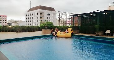 BP Grand Tower Hotel