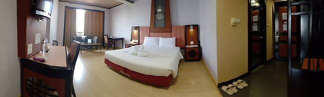 BP Grand Tower Hotel