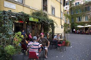 Ripense In Trastevere