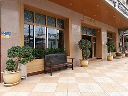 Suriwong Chumphon Hotel