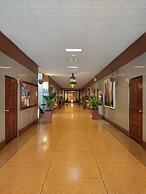 Suriwong Chumphon Hotel