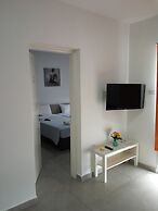 Elenapa Holiday Apartments