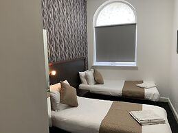 Imperial Salford Hotel