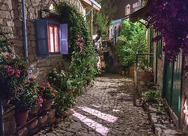 Lania Royal Oak Villa