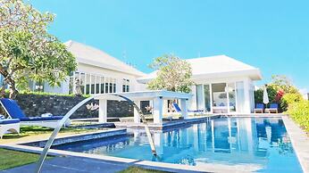 Villa Six Karang Kembar