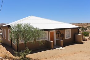 Aus Self-Catering Units