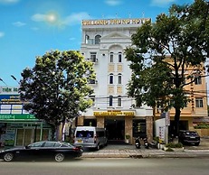 Thi Long Phung Hotel