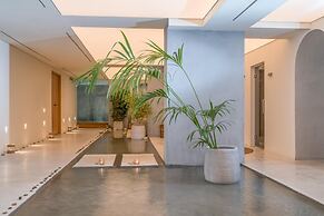 Caravel Suites - Adults Only