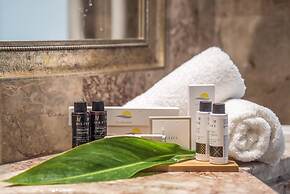 Caravel Suites - Adults Only