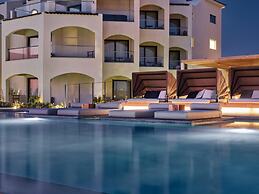 Caravel Suites - Adults Only