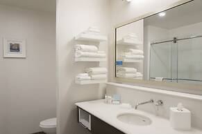 Hampton Inn & Suites Grand Rapids Downtown